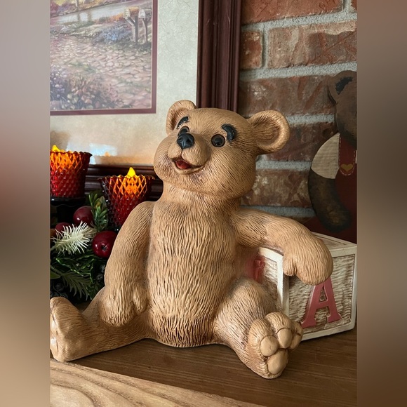 Rare Vintage 1989 Homco Large Heavy Bear and ABC Block
Statue Collector - Picture 3 of 10